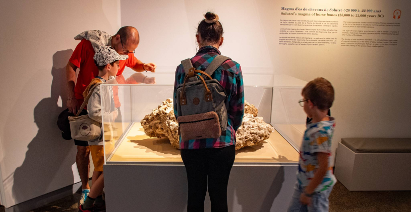 Dimanche au musée de préhistoire de Solutré, sortie en famille