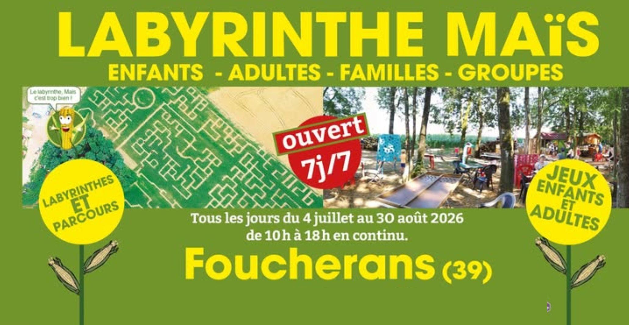 Labyrinthe de Maïs à Foucherans près de Dole.