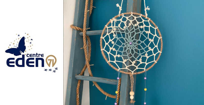 Fabrication d'un attrape-rêves, atelier créatif au Centre Eden